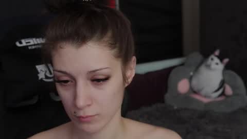 Snapshot of kathleen_frost chatting on December 2024 09:02:02 AM kathleen_frost online show from December 2024 09:02:02 AM