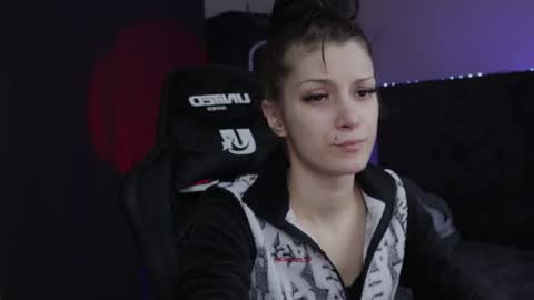 Snapshot of kathleen_frost chatting on December 2024 06:36:01 AM kathleen_frost online show from December 2024 06:36:01 AM