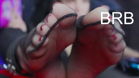 Snapshot of kathleen_frost chatting on December 2024 10:12:02 AM kathleen_frost online show from December 2024 10:12:02 AM