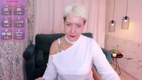Snapshot of kathy_sunn chatting on March 2026 01:05:01 PM Kathy online show from March 2026 01:05:01 PM