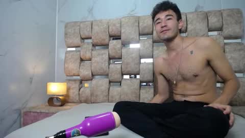 Kaht y Aiden online show from February 2026 08:25:02 PM