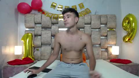 Snapshot of kathyaiden chatting on June 2026 02:28:01 PM Kaht y Aiden online show from June 2026 02:28:01 PM