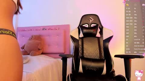 Snapshot of kathyy01 chatting on March 2025 04:22:01 PM valentina  online show from March 2025 04:22:01 PM