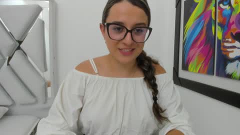 Khaterine online show from January 2025 06:52:01 PM