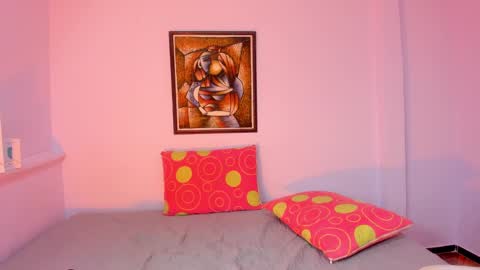 Khaterine online show from February 2025 03:38:01 PM