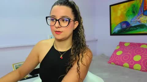 Khaterine online show from April 2026 12:19:02 PM