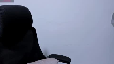 Katia  online show from February 2026 05:22:02 PM