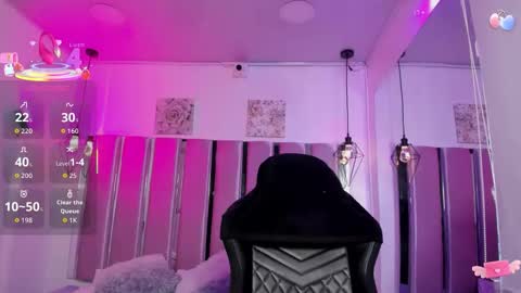 KATIA  online show from December 2025 12:55:02 PM