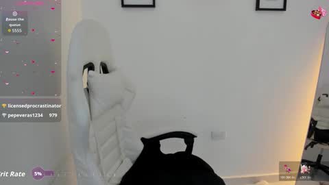 Snapshot of katialips_ chatting on January 2026 04:37:02 AM Katia online show from January 2026 04:37:02 AM