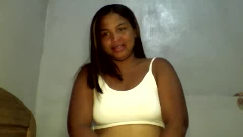 Snapshot of katibeauty00 chatting on April 2026 07:02:01 AM katibeauty00 online show from April 2026 07:02:01 AM