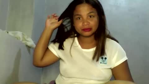 Snapshot of katibeauty00 chatting on April 2026 07:00:02 AM katibeauty00 online show from April 2026 07:00:02 AM