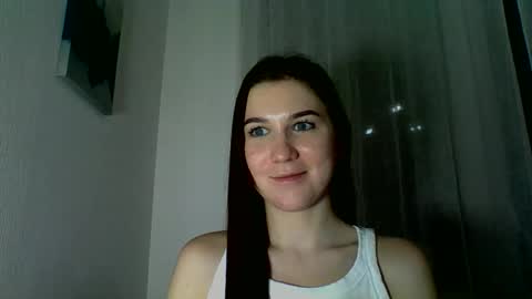 katie_foxi online show from November 2025 05:35:01 PM