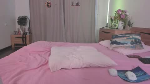 Kate online show from November 2025 11:29:01 AM