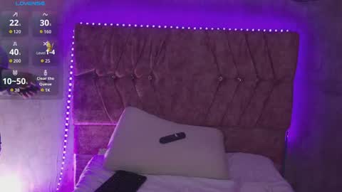 Snapshot of katiie_m chatting on July 2026 07:59:01 AM Katie online show from July 2026 07:59:01 AM