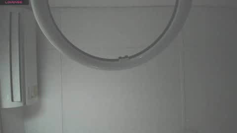 Snapshot of katitaluxury_hot chatting on April 2026 11:21:02 PM katitaluxury_hot online show from April 2026 11:21:02 PM