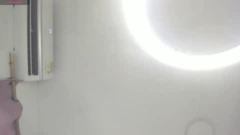 Snapshot of katitaluxury_hot chatting on April 2026 11:20:02 PM katitaluxury_hot online show from April 2026 11:20:02 PM