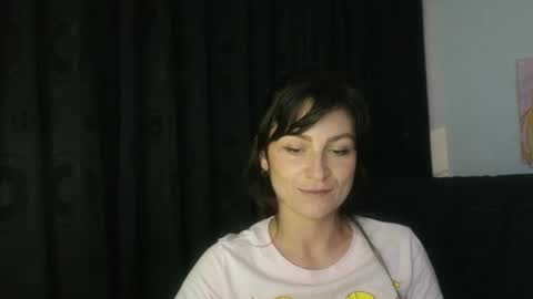 Snapshot of katlopez19 chatting on December 2024 12:02:01 AM katalina online show from December 2024 12:02:01 AM