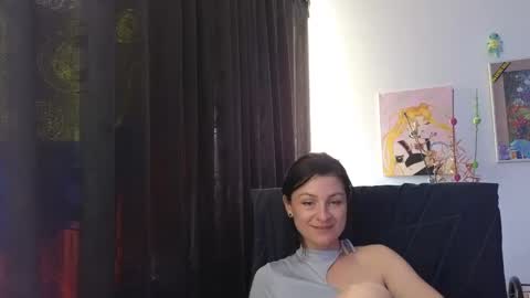 Snapshot of katlopez19 chatting on September 2025 08:42:01 PM katalina online show from September 2025 08:42:01 PM