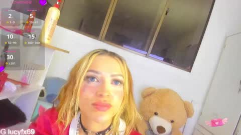 Snapshot of katlucy69 chatting on February 2025 04:35:02 AM lucyfx69   INSTAGRAM online show from February 2025 04:35:02 AM