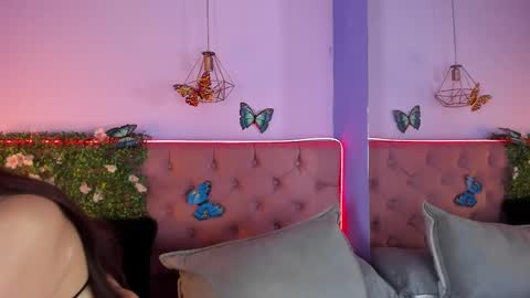 Snapshot of katniss_lovee_ chatting on March 2025 11:44:02 AM .... Katniss .... online show from March 2025 11:44:02 AM