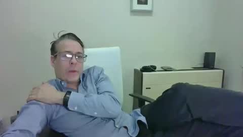 Snapshot of katoamad chatting on April 2026 06:10:02 PM katoamad online show from April 2026 06:10:02 PM