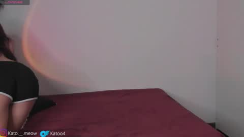 Snapshot of katoo4 chatting on April 2026 04:48:02 AM Kato online show from April 2026 04:48:02 AM