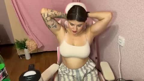   naked in pvt show 100 tk online show from November 2025 06:01:01 PM
