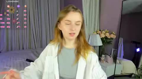 Snapshot of katrina_bail chatting on June 2026 01:08:02 AM Katrina Bail online show from June 2026 01:08:02 AM