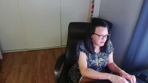 katrina_cd online show from July 2026 12:52:02 PM