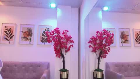 Snapshot of katrina_spencer chatting on April 2026 09:39:33 PM Katrina online show from April 2026 09:39:33 PM