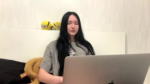 katrineb online show from June 2026 06:12:01 PM