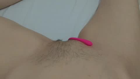 Snapshot of katrinna_arinna chatting on January 2025 06:22:01 AM katrina dont forget to give me thumbs up online show from January 2025 06:22:01 AM