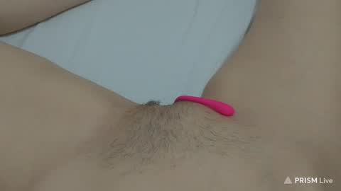 Snapshot of katrinna_arinna chatting on January 2025 04:26:01 PM katrina dont forget to give me thumbs up online show from January 2025 04:26:01 PM