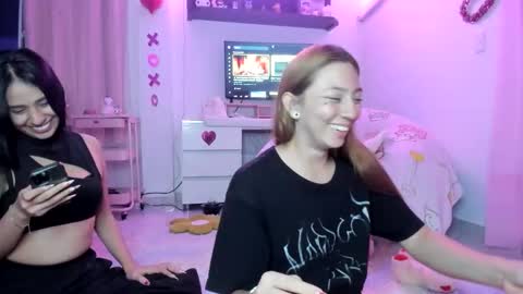 Snapshot of katrinrosex chatting on February 2026 02:32:02 AM Katrin online show from February 2026 02:32:02 AM