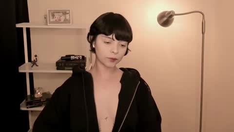 katsuro online show from October 2025 08:49:02 PM