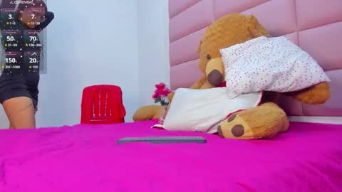 kattaleyaa_ online show from January 2026 12:10:02 PM