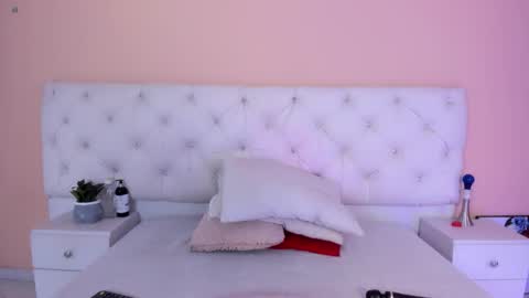 Katte online show from December 2025 01:18:02 PM