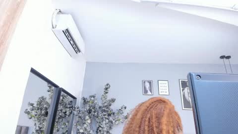 Katerine online show from January 2025 04:40:01 PM