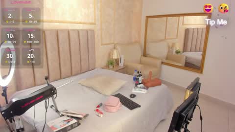 Katerine online show from May 2026 11:22:02 PM