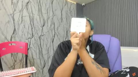 katteyes_ online show from April 2026 09:01:02 PM