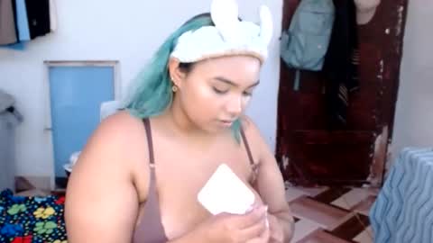 katteyes_ online show from May 2026 07:09:02 PM