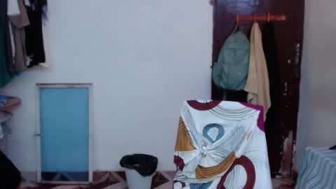 katteyes_ online show from May 2026 07:41:02 PM