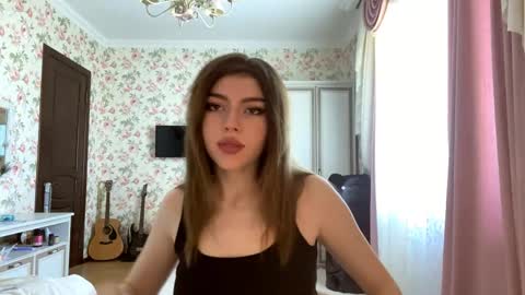 Snapshot of kattiemichelson chatting on May 2026 09:25:01 AM Molly online show from May 2026 09:25:01 AM