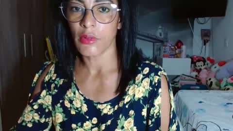 KattleyaGrey online show from December 2024 01:05:01 AM