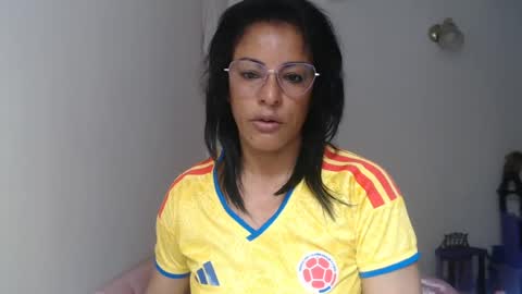 Snapshot of kattleyagray chatting on July 2026 01:24:02 PM KattleyaGrey online show from July 2026 01:24:02 PM