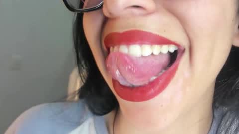 Katty online show from January 2026 06:55:02 PM