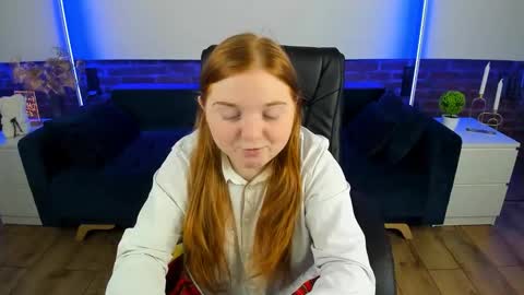 Katty online show from September 2025 05:34:02 AM