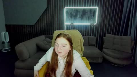 Katty online show from October 2025 06:38:01 AM