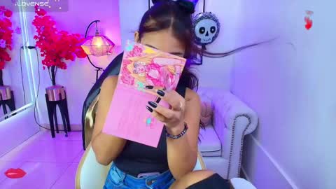 katty_rounds online show from November 2025 12:28:02 PM