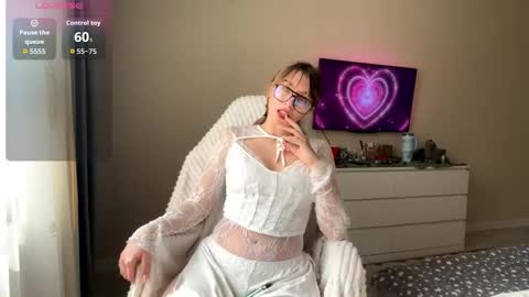 Snapshot of katy653394 chatting on April 2026 10:13:02 AM Olivia online show from April 2026 10:13:02 AM